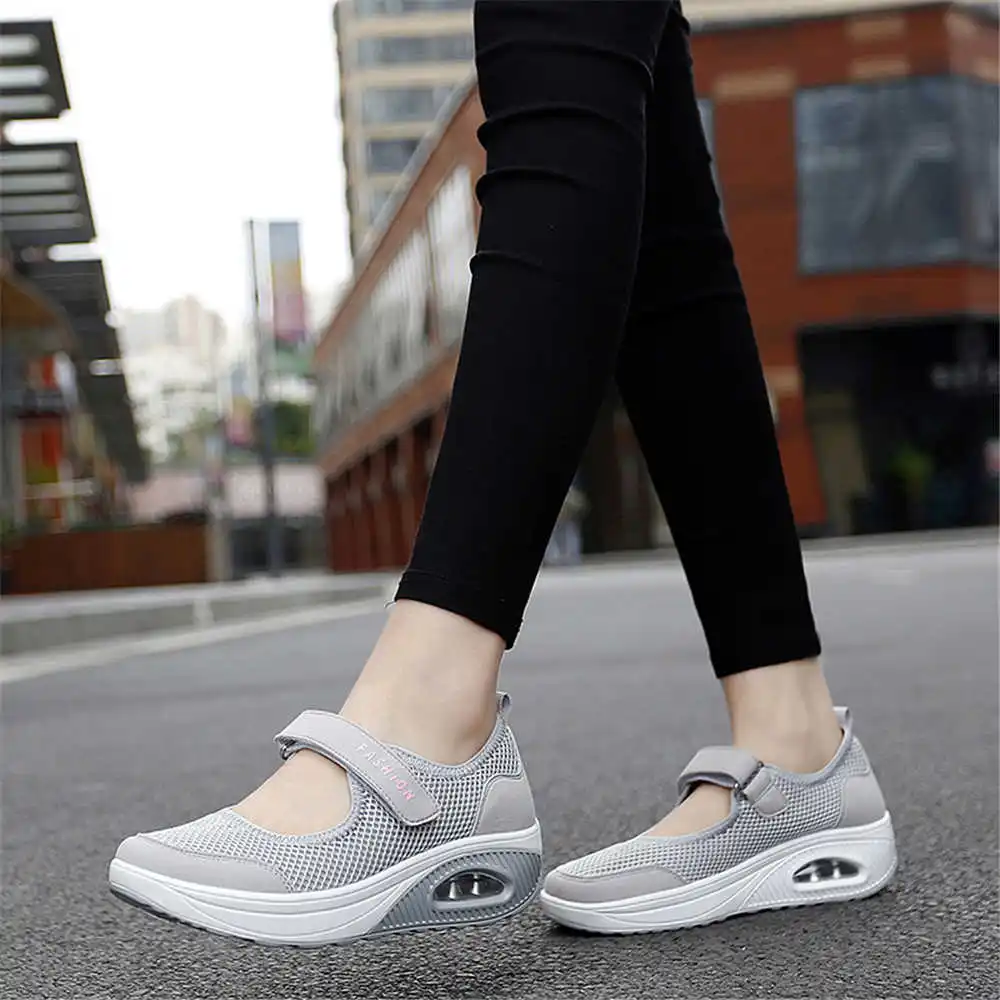 Wholesale Wedding Supply Store - 36-41 Demi-seizoen Gekleurde Sneakers Loopschaatsen Basketbal
