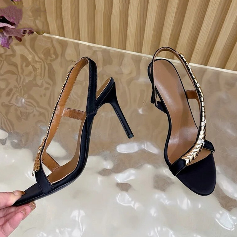 Luxe strass-pailletten satijne - Wedding Shop recensie en prijs